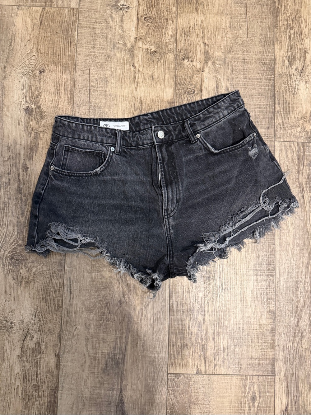 Zara Washed Black High-Rise Frayed Denim Shorts
